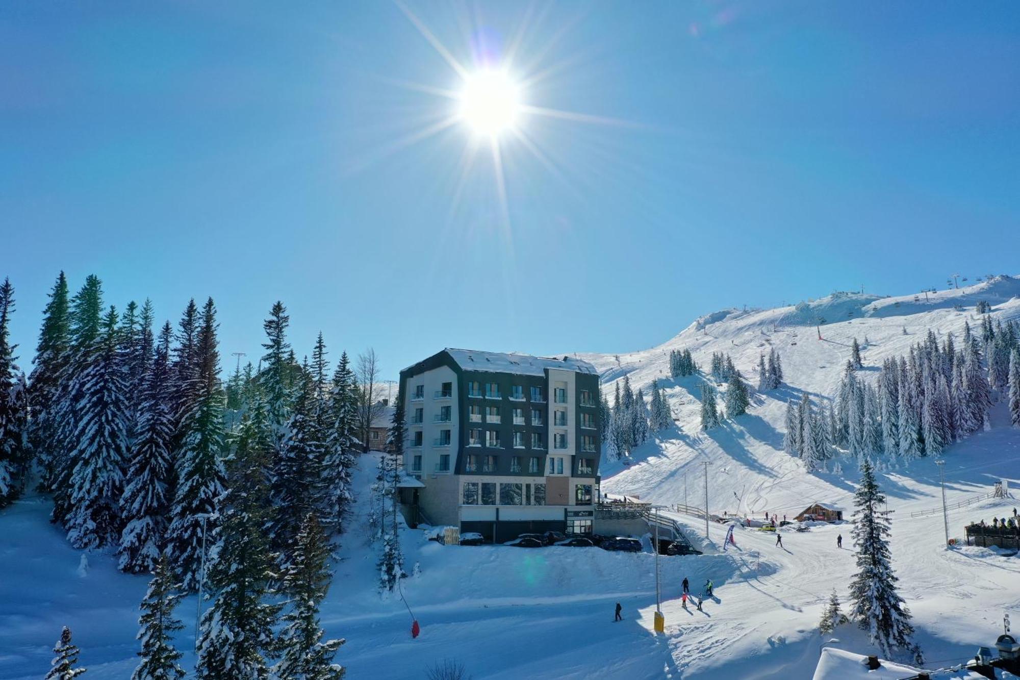 Aparthotel Rajska Jahorina Bagian luar foto